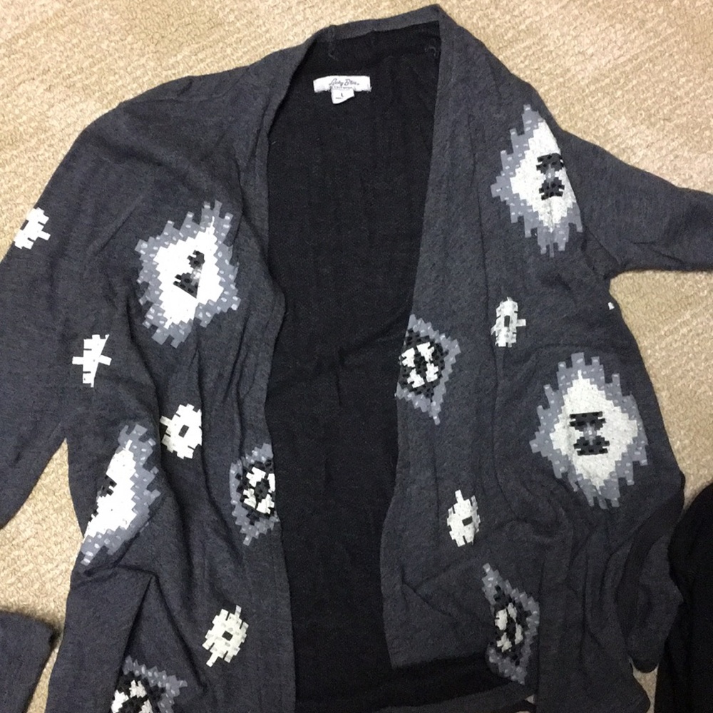 Cardigan - Picture 1 of 3